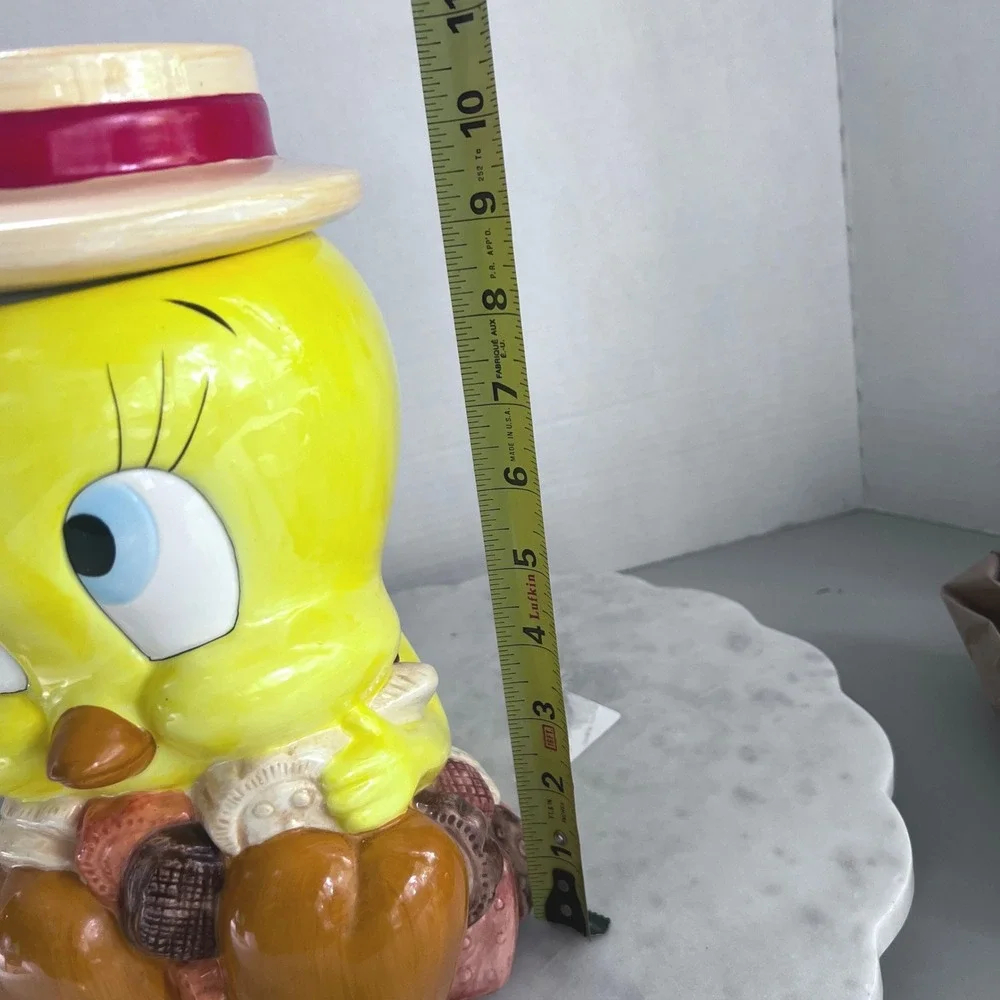 Vintage Warner Bros 93 Looney Tunes Cookie Jar and Shakers Tweety Bird Sylvester